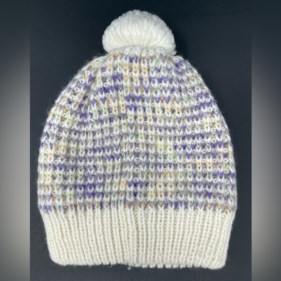 UNDER ARMOUR: Mulitcolor Knit/Fleece Hat, Youth Medium (4-6 Years) - Picture 2 of 11